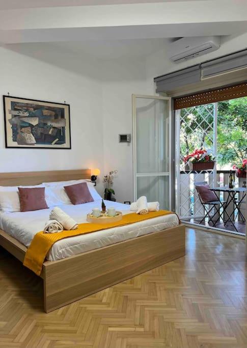 3 Fermate Dal Colosseo - Casa Vacanze Elena - 50 M Da Metro Garbatella Roma Esterno foto